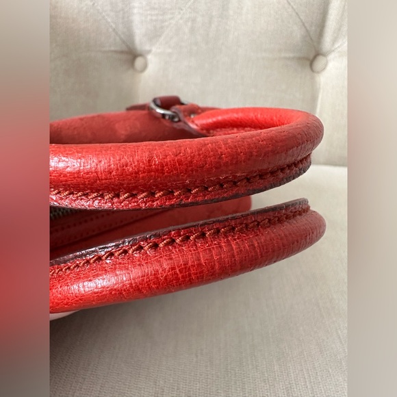 EUC Gucci mini handbag - Picture 8 of 15